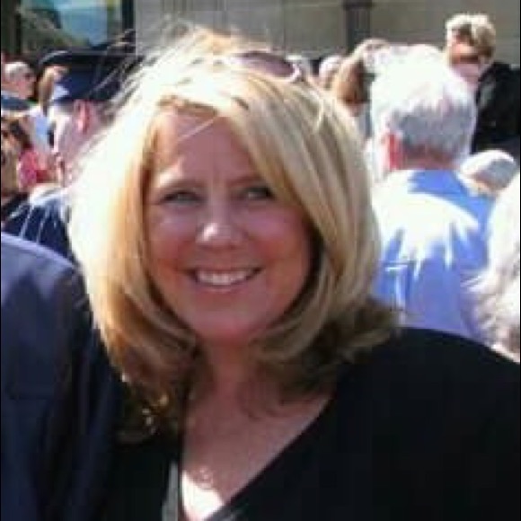 Meet your Posher, Lisa - Picture 5 of 8